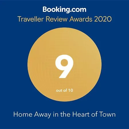 Away In The Heart Of Town * 토레몰리노스